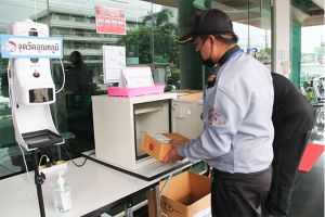 ติดตั้งเครื่องอบรังสี UV สำหรับเอกสาร และพัสดุก่อนรับเข้าพื้นที่